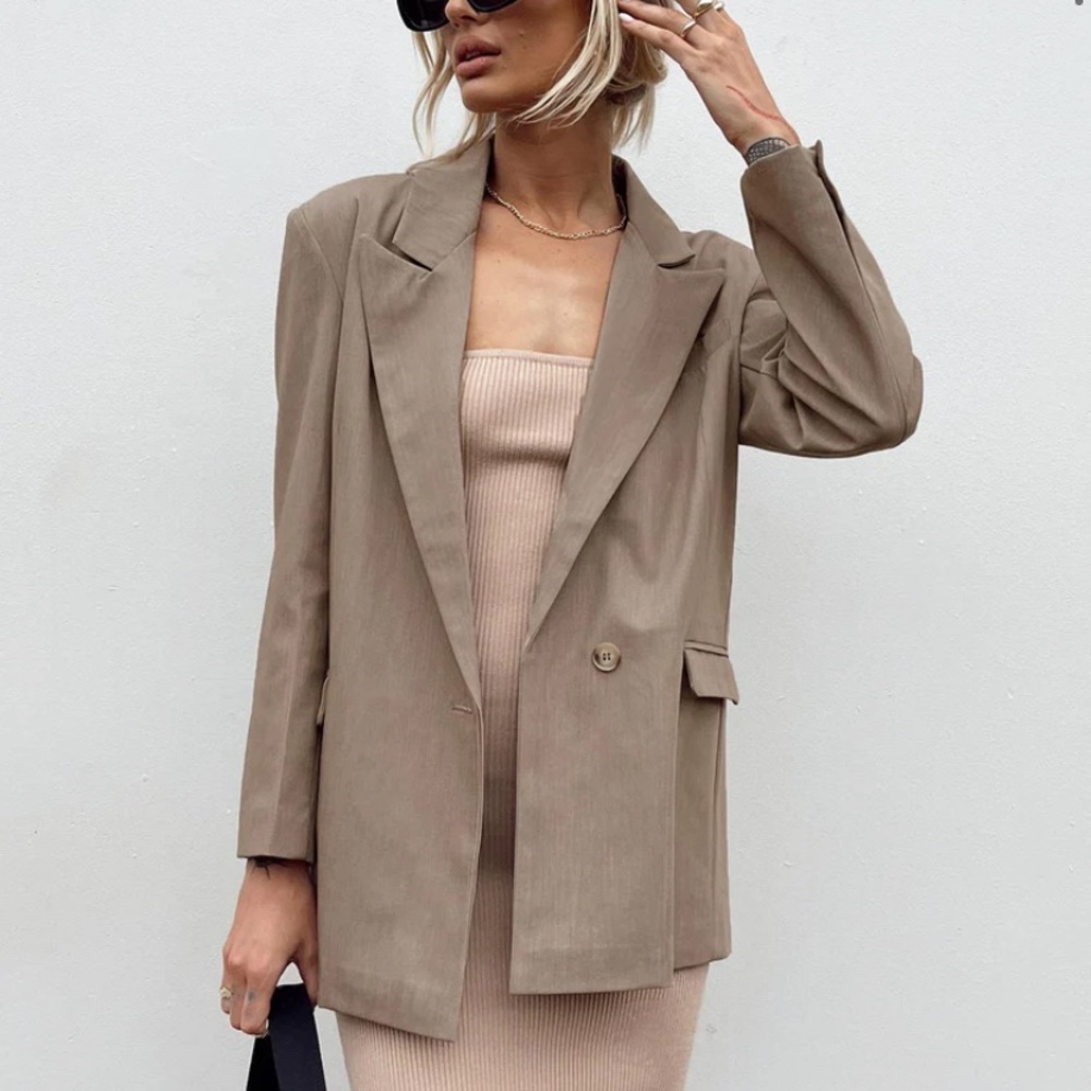 MILLICENT BLAZER BEIGE princess Polly